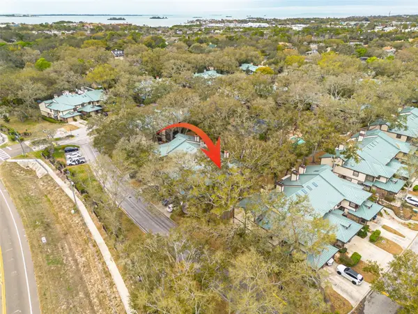 1484 Buckeye Lane, PALM HARBOR, FL 34683