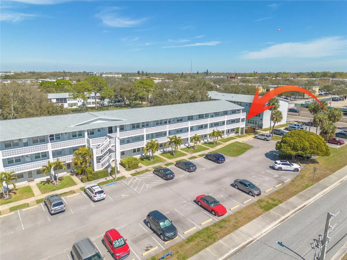 1001 77th Avenue N #112, Saint Petersburg, FL 33702 - #1