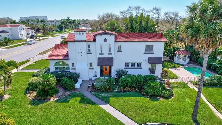 120 Park Street N, Saint Petersburg, FL 33710 - #3