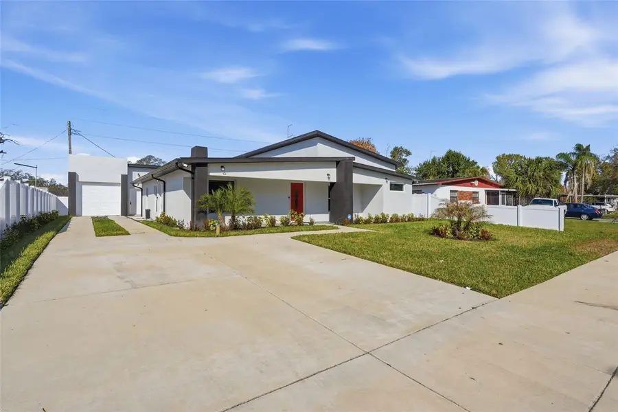 10104 N Dartmouth Avenue, Tampa, FL 33612 - #3