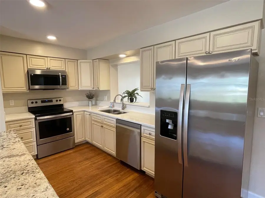 6556 27th Street N, Saint Petersburg, FL 33702 - #2