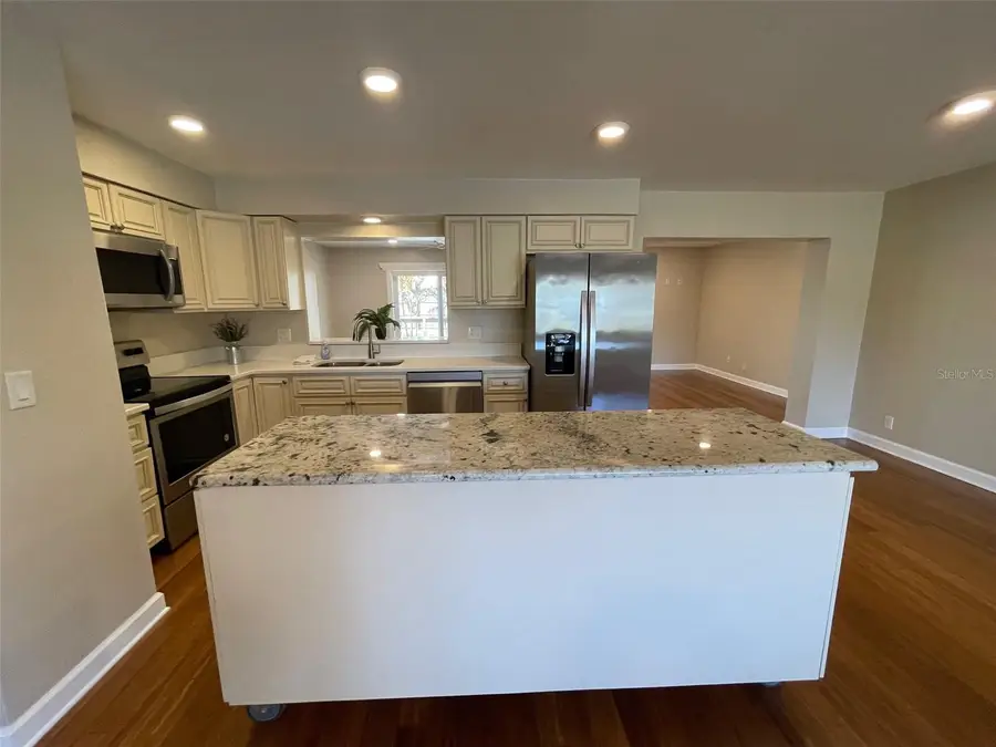 6556 27th Street N, Saint Petersburg, FL 33702 - #3