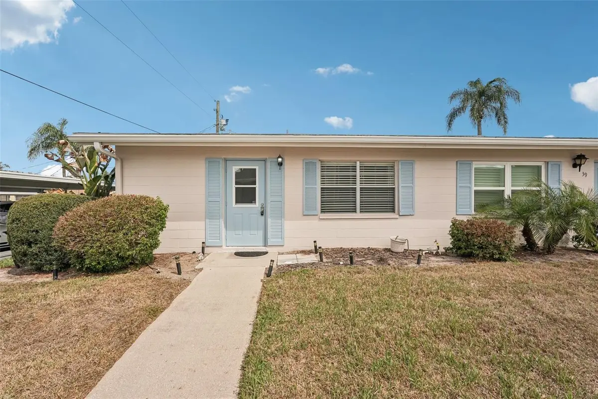 402 Dorchester Place #40, Sun City Center, FL 33573 - #1