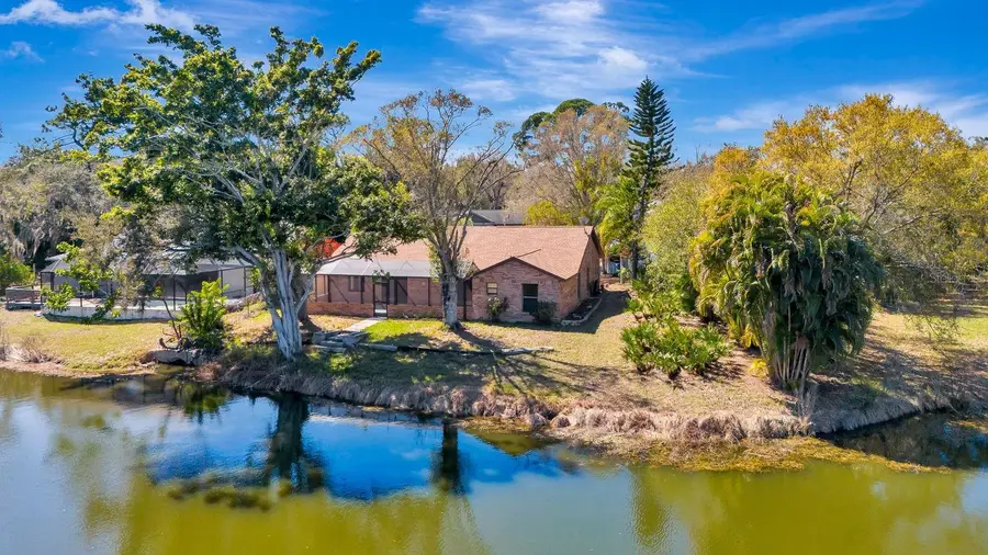 5017 80th Avenue Circle E, Sarasota, FL 34243 - #2