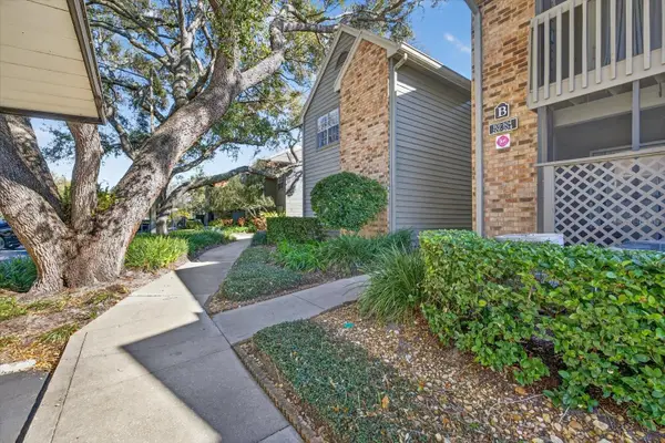 2500 Winding Creek Boulevard N #B201, CLEARWATER, FL 33761