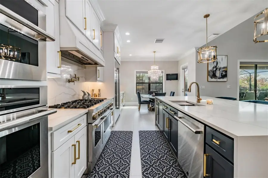 2913 Valencia Ridge Street, Valrico, FL 33596 - #3