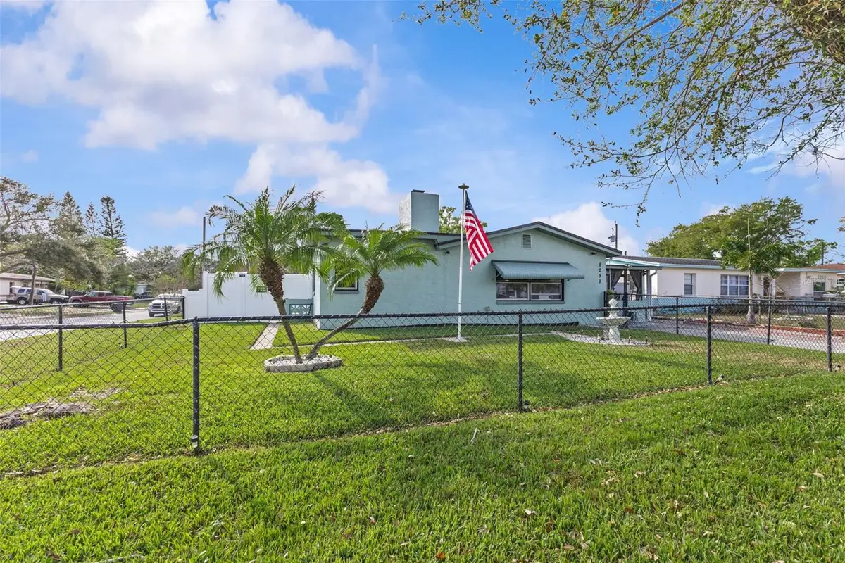 8290 52nd Way N, Pinellas Park, FL 33781 - #1