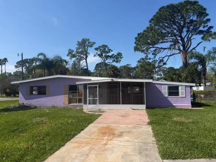 7235 Royal Palm Drive, New Port Richey, FL 34652 - #2