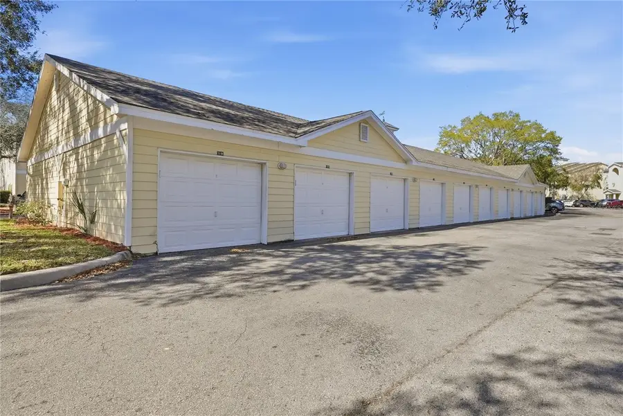 18311 Bridle Club Drive, Tampa, FL 33647 - #2