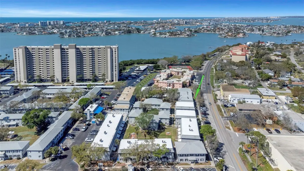 6976 Sunset Drive S #6976, Saint Petersburg, FL 33707 - #1