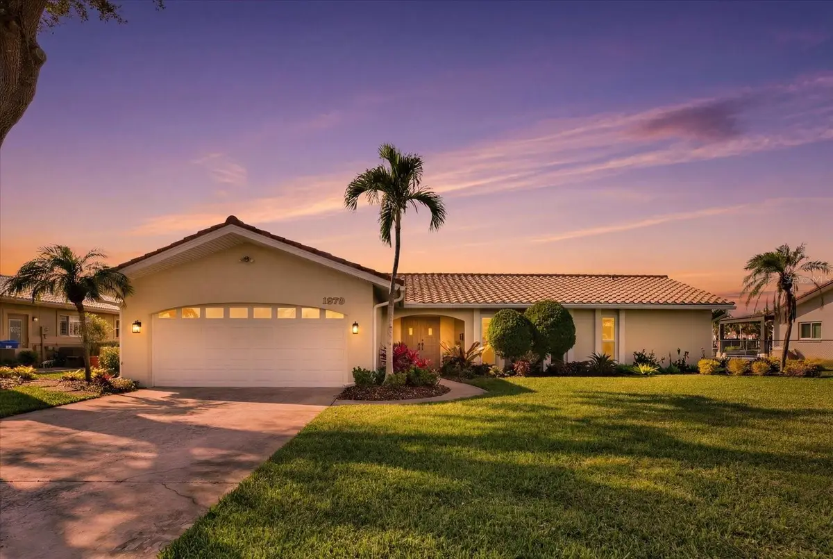 1979 Iowa Avenue Ne, Saint Petersburg, FL 33703 - #1