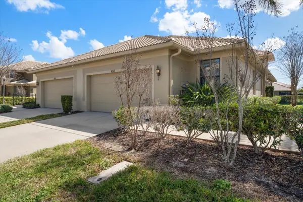 8204 Caponata Boulevard, SEMINOLE, FL 33777