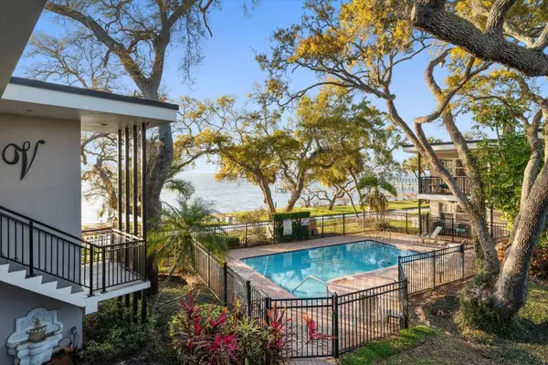 1101 Victoria Drive #17, DUNEDIN, FL 34698