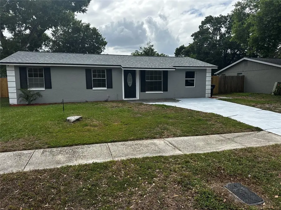 3704 Meadowbreeze Drive, Tampa, FL 33619 - #2