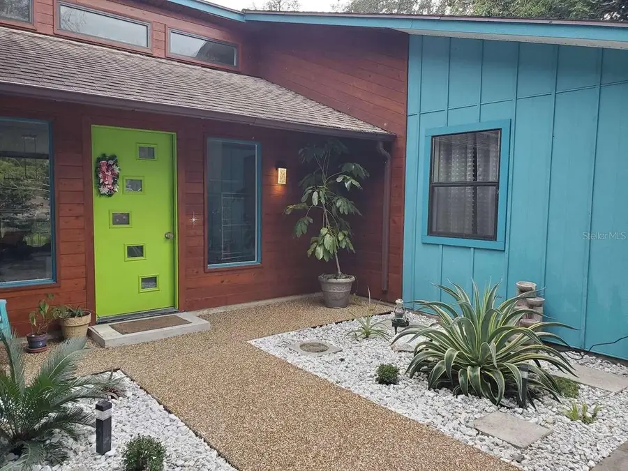 5017 E 127th Avenue, Temple Terrace, FL 33617 - #2