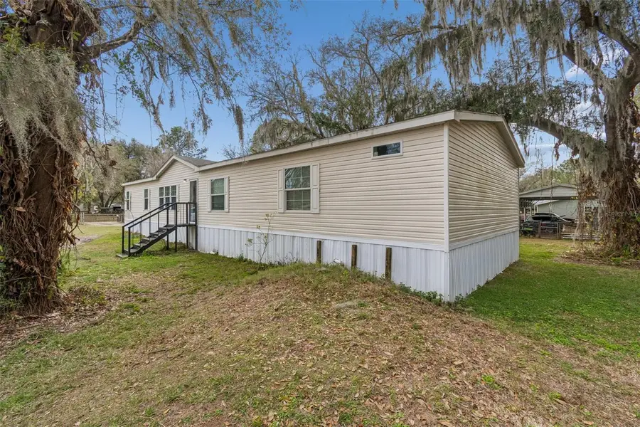 27435 Holiday Drive, Dade City, FL 33525 - #3
