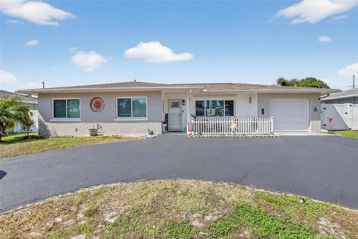 4990 99th Street N, Saint Petersburg, FL 33708 - #1