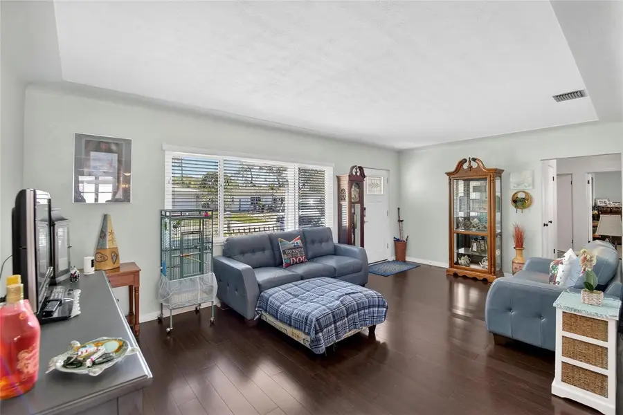 4990 99th Street N, Saint Petersburg, FL 33708 - #2