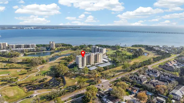 2621 Cove Cay Drive #902, CLEARWATER, FL 33760