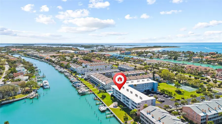 719 Pinellas Bayway S #304, Saint Petersburg, FL 33715 - #3