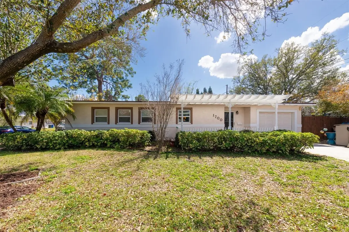 1700 74th Avenue N, Saint Petersburg, FL 33702 - #1