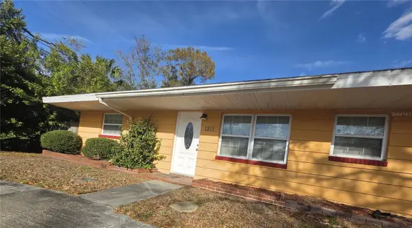 1211 S Lake Drive, CLEARWATER, FL 33756