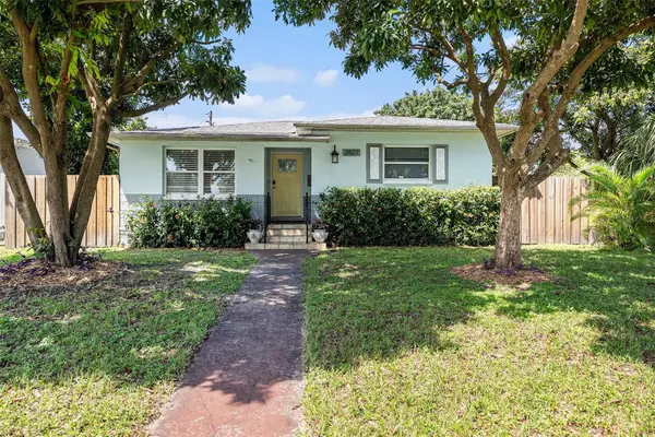 2827 29th Avenue N, ST PETERSBURG, FL 33713