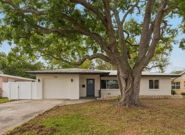 920 43rd Avenue Ne, ST PETERSBURG, FL 33703