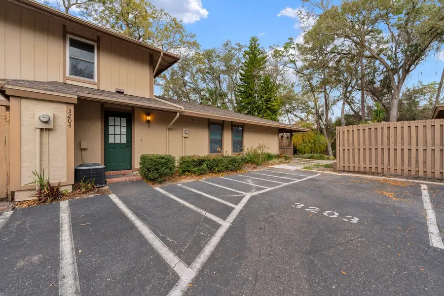 3204 Elk Court, Brandon, FL 33511 - #2