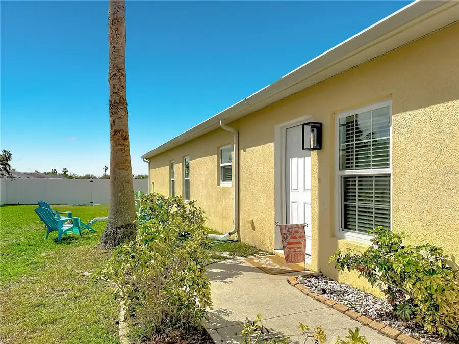 2527 29th Avenue E, Palmetto, FL 34221 - #3