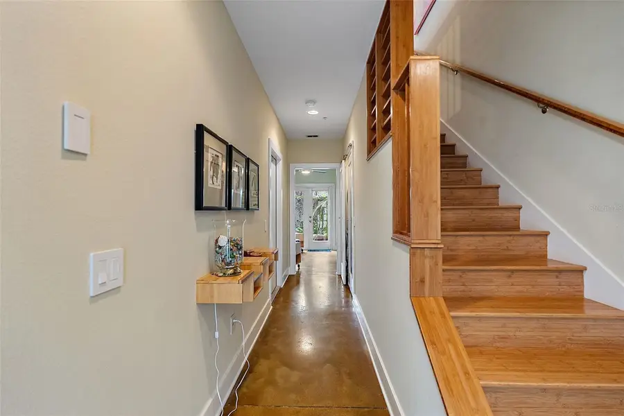 325 5th Avenue S #10, Saint Petersburg, FL 33701 - #2