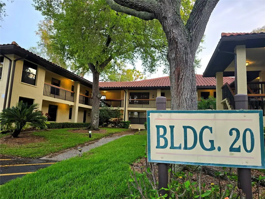 2009 Hammock Pine Boulevard #2009, Clearwater, FL 33761 - #2