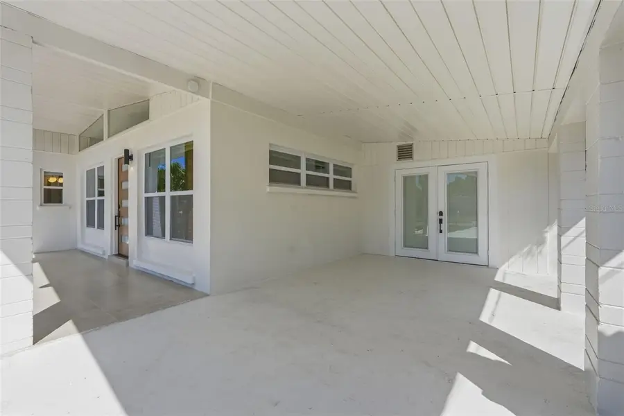 2989 Greenbriar Street, Sarasota, FL 34237 - #2