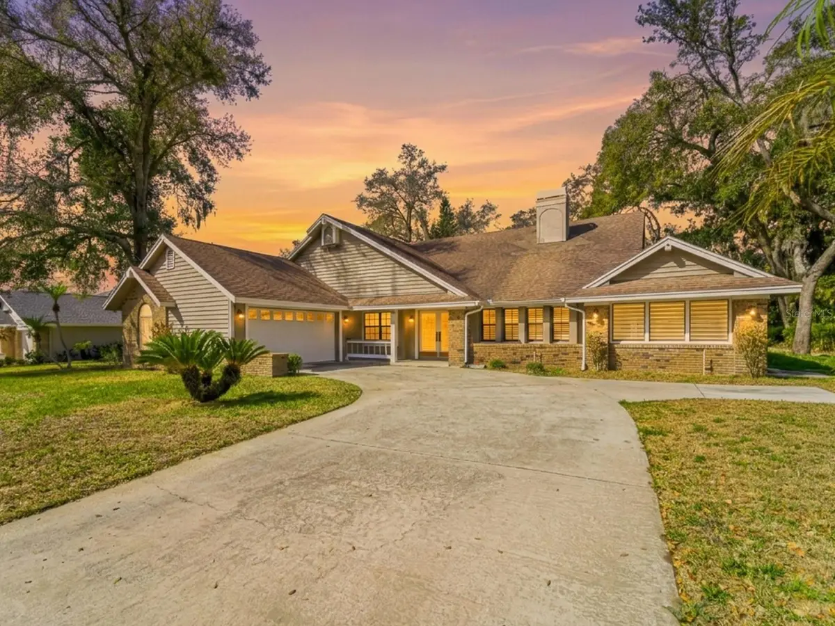 142 Barrington Drive, Brandon, FL 33511 - #1