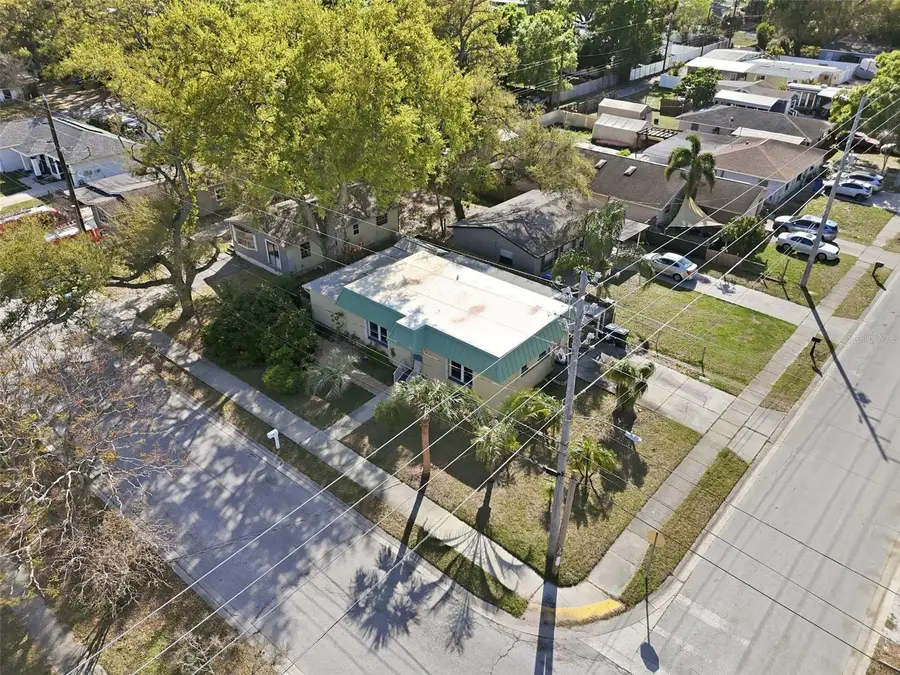 155 6th Street Ne, Largo, FL 33770 - #2