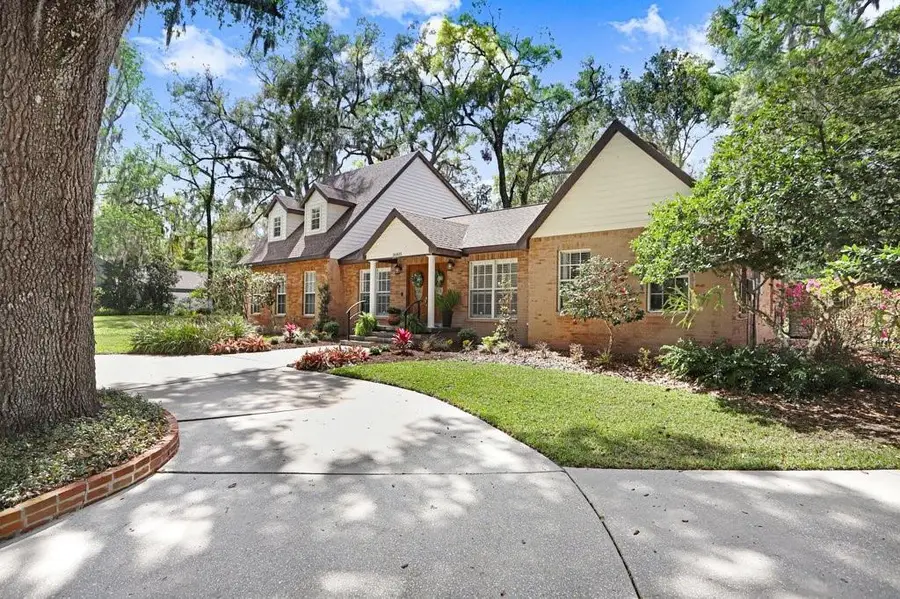 36805 Waterfall Drive, Dade City, FL 33525 - #2