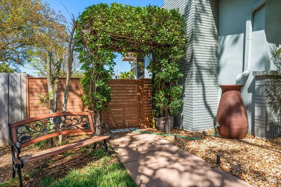 210 Live Oak Lane, Largo, FL 33770 - #3