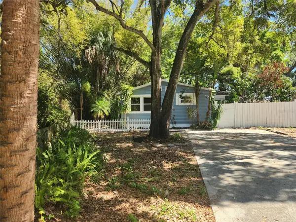 504 Belmont Street, SAFETY HARBOR, FL 34695
