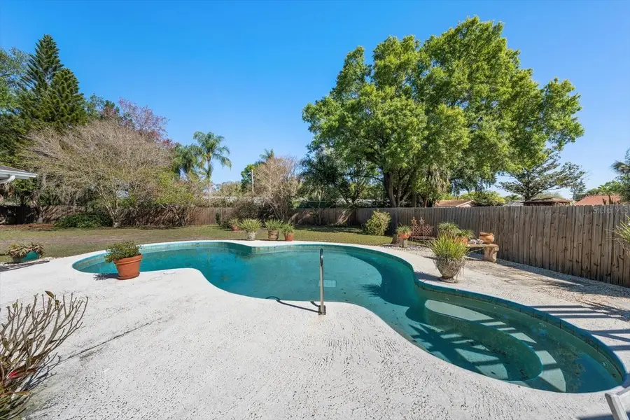 1221 Magdalene Grove Avenue, Tampa, FL 33613 - #2