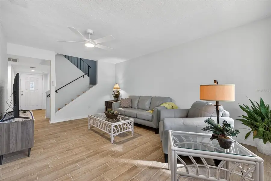 6490 Cape Hatteras Way Ne #2, Saint Petersburg, FL 33702 - #3