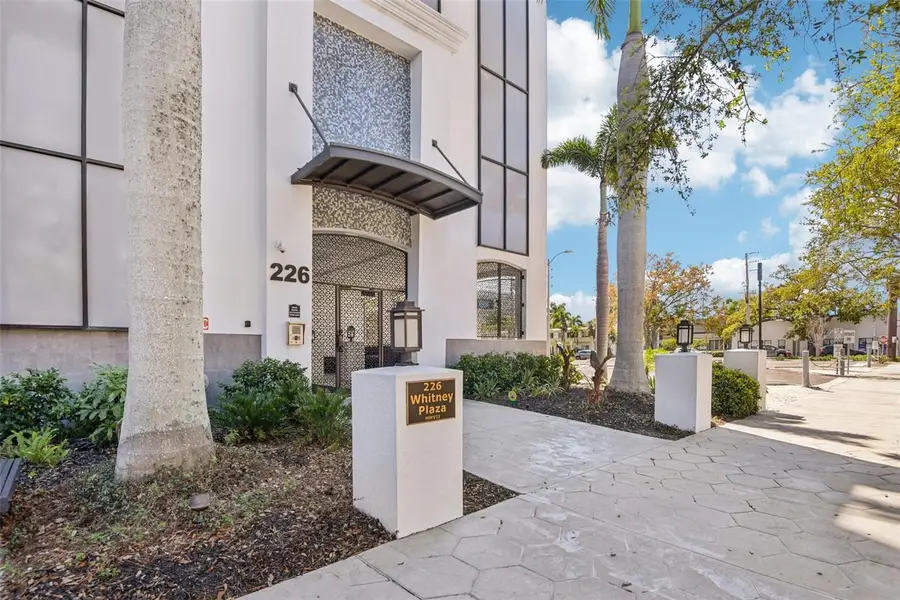 226 5th Avenue N #801, Saint Petersburg, FL 33701 - #3