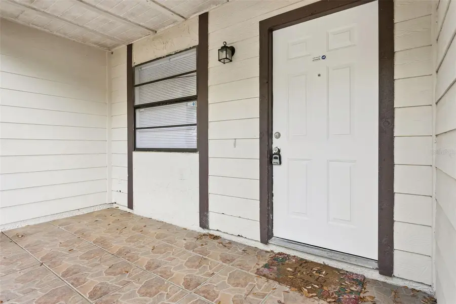 10307 Councils Way, Temple Terrace, FL 33617 - #3