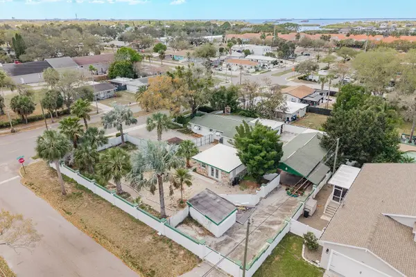 1115 Pennsylvania Avenue, PALM HARBOR, FL 34683