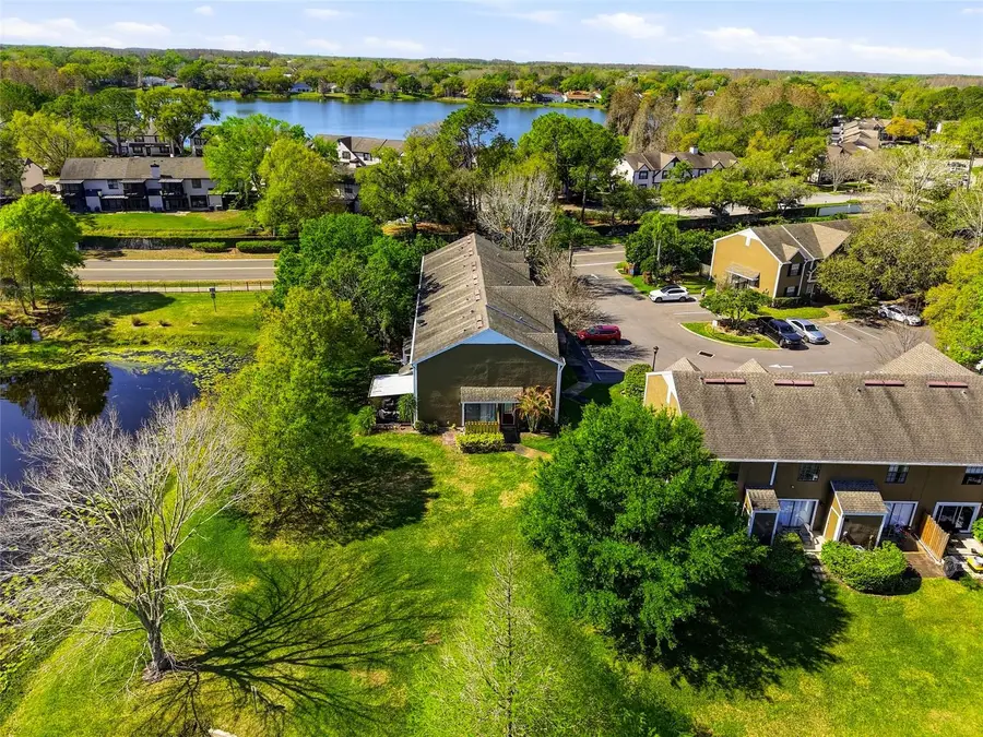 16511 Lake Brigadoon Circle, Tampa, FL 33618 - #3