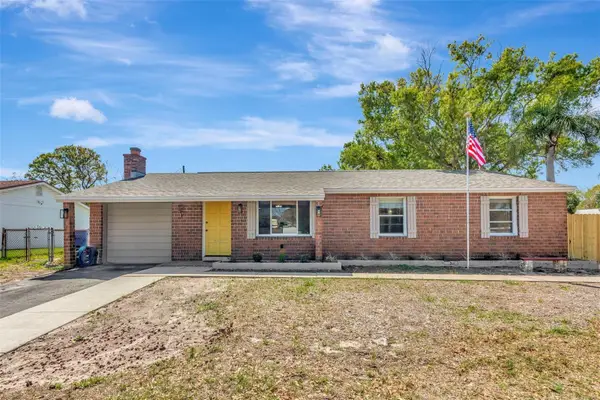 8350 94th Avenue, SEMINOLE, FL 33777