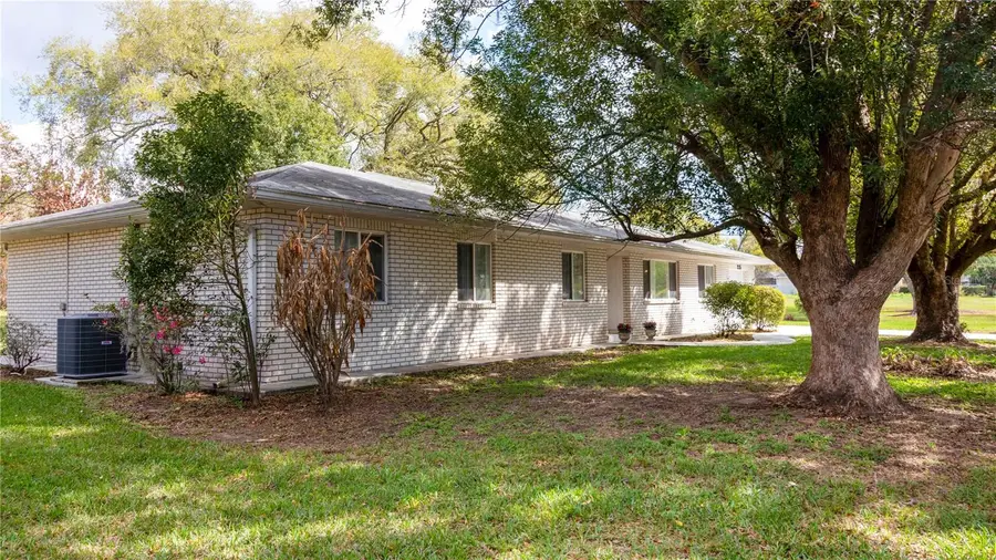 215 Morningside Drive, Valrico, FL 33594 - #2