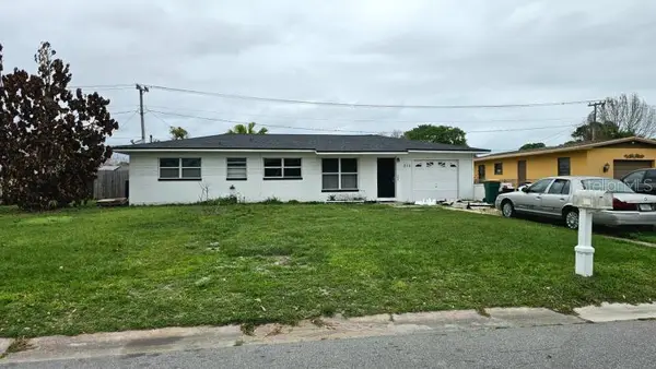 512 Orange Avenue, MERRITT ISLAND, FL 32952