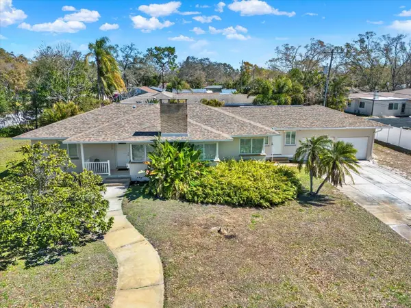 423 48th Street N, ST PETERSBURG, FL 33713