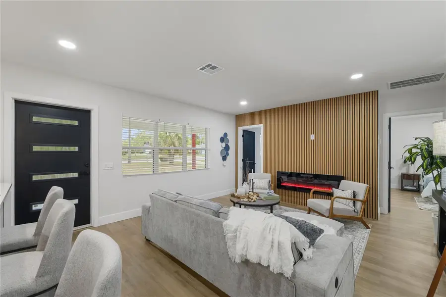 1710 26th Avenue S, Saint Petersburg, FL 33712 - #3