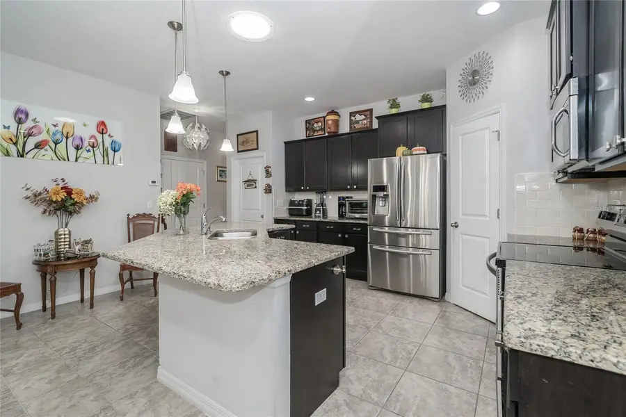 32863 Woodthrush Way, Wesley Chapel, FL 33545 - #2